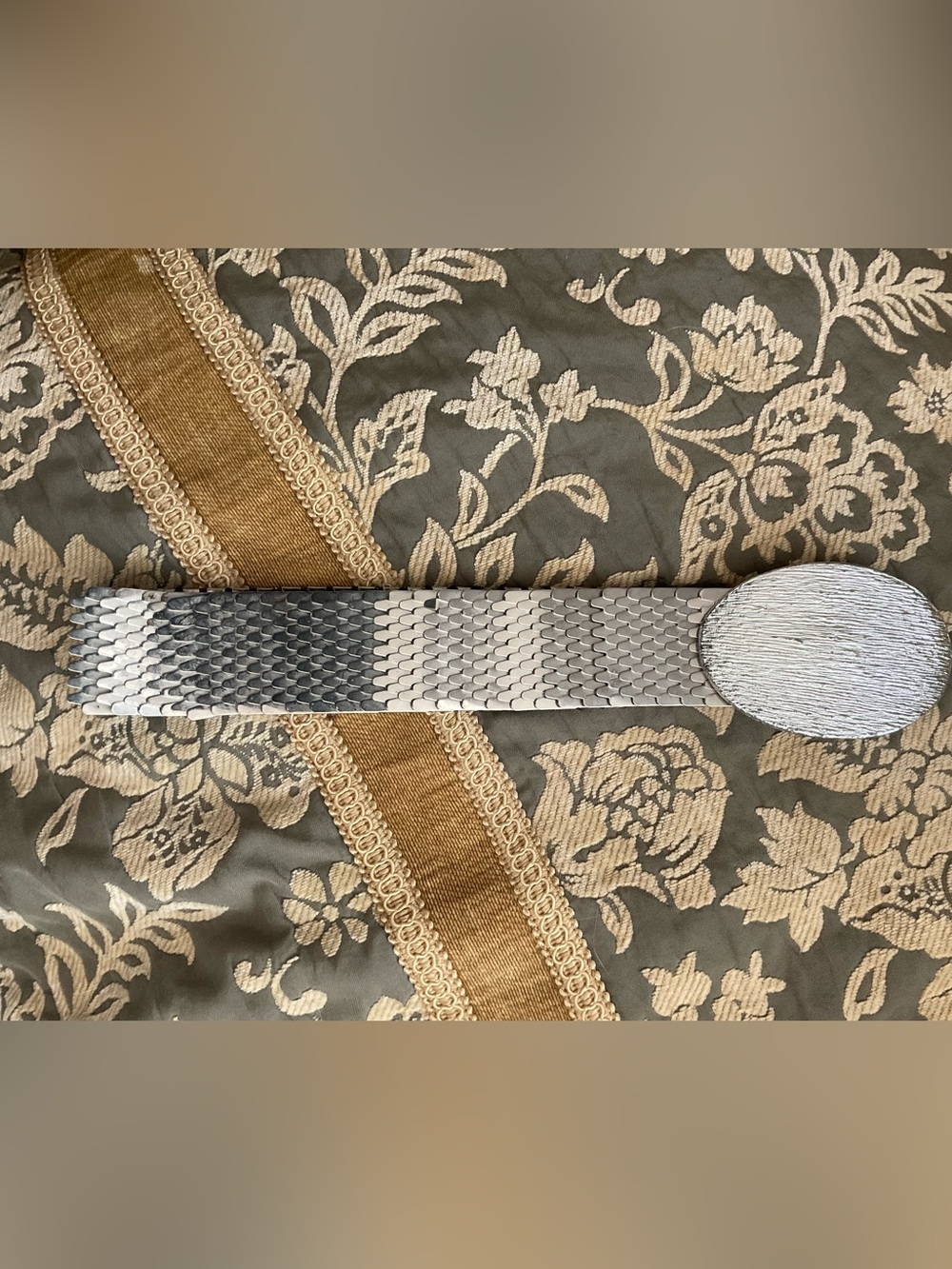 Vintage Silver Metal Scale Stretch Belt Black Elastic 24.5” + Stretch